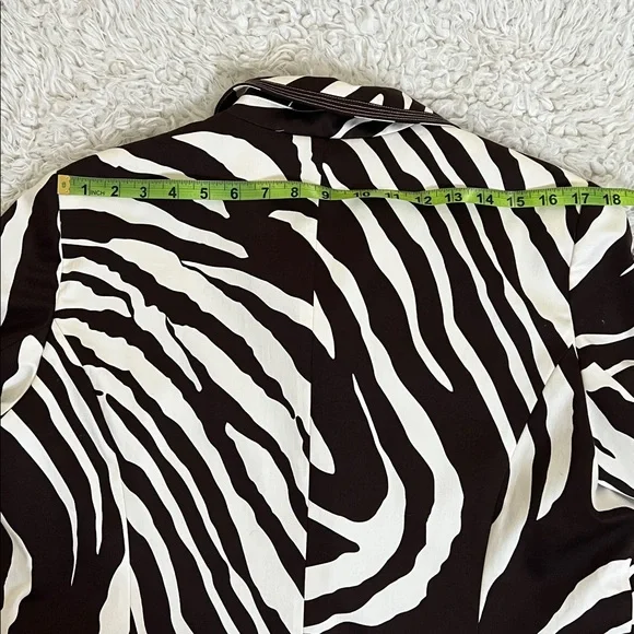 Peter Nygard Zebra Print Jacket Size 16 Short Sleeve Designer - Picture 11 of 12